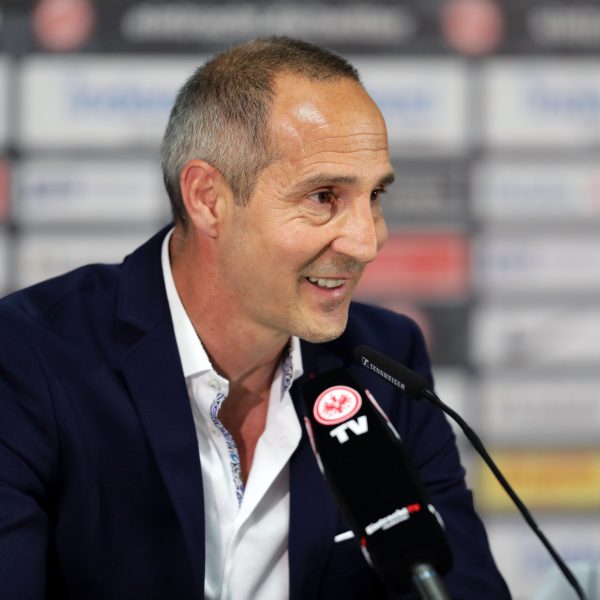  Adi Hütter zieht ein positives Fazit nach seiner ersten Hinrunde als Bundesligatrainer von Eintracht Frankfurt.