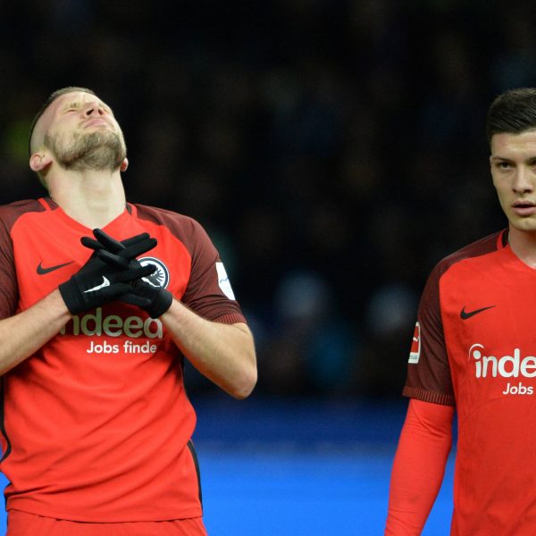  Das Frankfurter Sturm-Trio wurde von den Hauptstädtern komplett aus dem Spiel genommen (Bild:imago/Sven Simon)