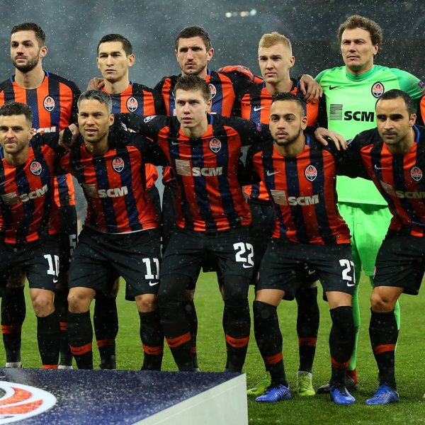  Marco Russ und Kevin Trapp waren 2014 schon dabei, als die Eintracht in einem Testspiel gegen Schachtar verlor.