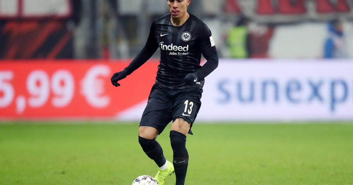  Wird in Zukunft nicht mehr den Adler auf der Brust tragen: Carlos Salcedo kehrt in seine mexikanische Heimat zurück.