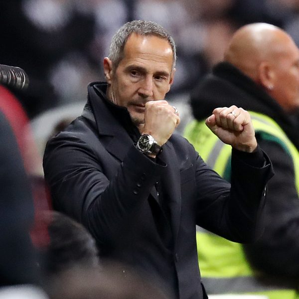  In Mailand saß er noch auf der Tribüne: Adi Hütter darf gegen Nürnberg wieder auf der Bank Platz nehmen.