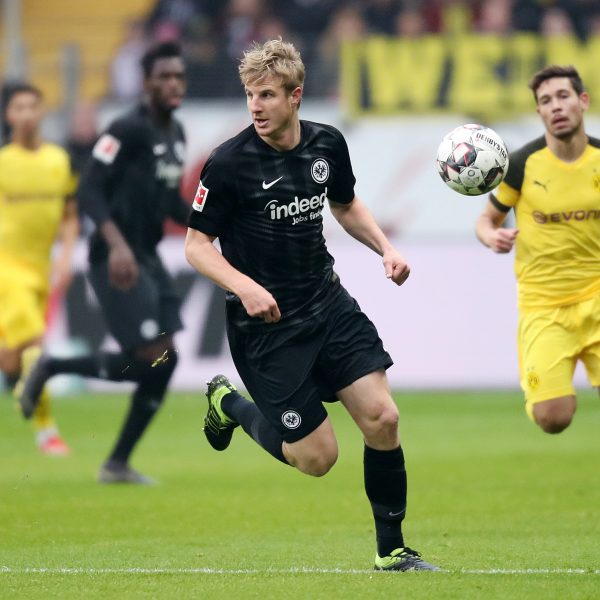  Martin Hinteregger könnte sich einen Verbleib in Frankfurt vorstellen.