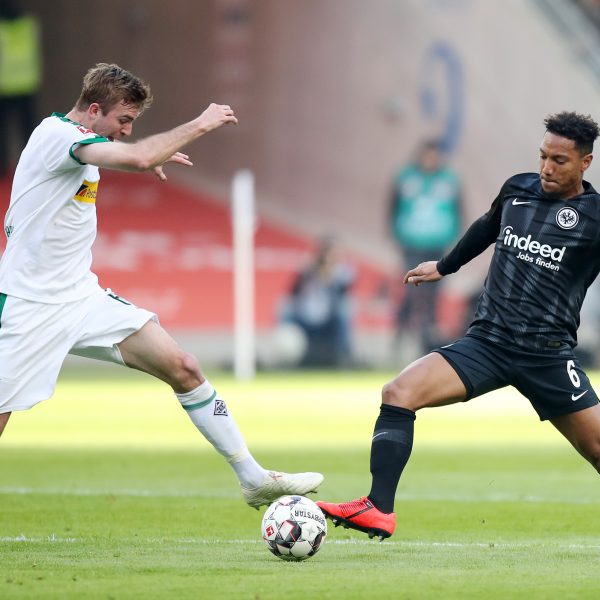  Im Waldstadion schenkten sich die beiden Teams nichts und teilten sich schließlich Unentschieden.