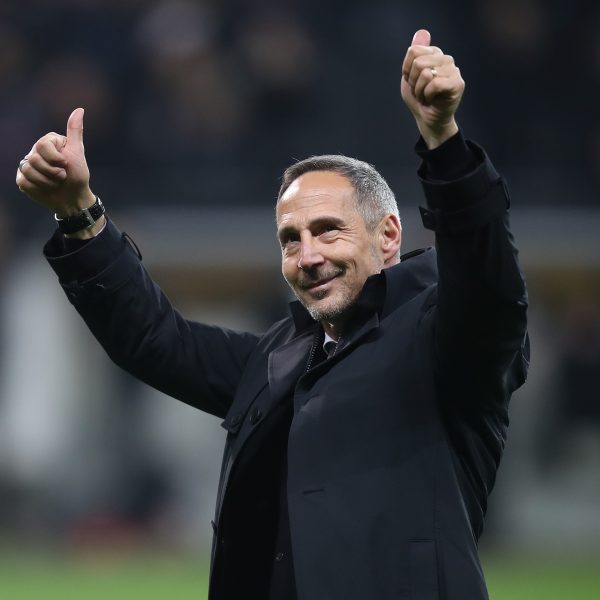  Adi Hütter reitet mit der Eintracht aktuell auf der Erfolgswelle