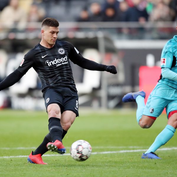  Luka Jovic (li.) steht bei Real Madrid auf der Wunschliste ganz oben.