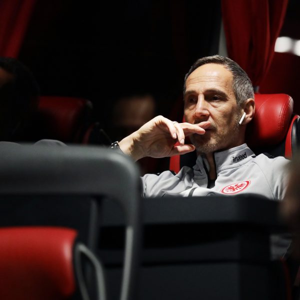  Gedankenversunken schon bei der nächsten Saison? Adi Hütter macht keinen Hehl daraus, dass auch er gerne in die Königsklasse will.