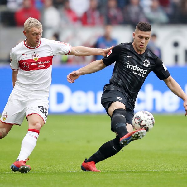  Luka Jovic stürmt neben der Eintracht auch für die serbische Nationalmannschaft.