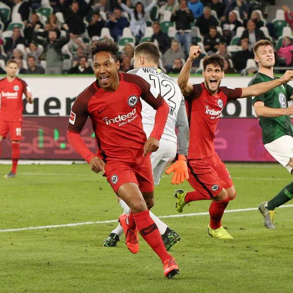  Joker Jonathan de Guzman sticht nach seiner Einwechslung. Sein Tor allerdings reicht nur zu einem Punkt in Wolfsburg. (Foto: imago Images/Contrast)