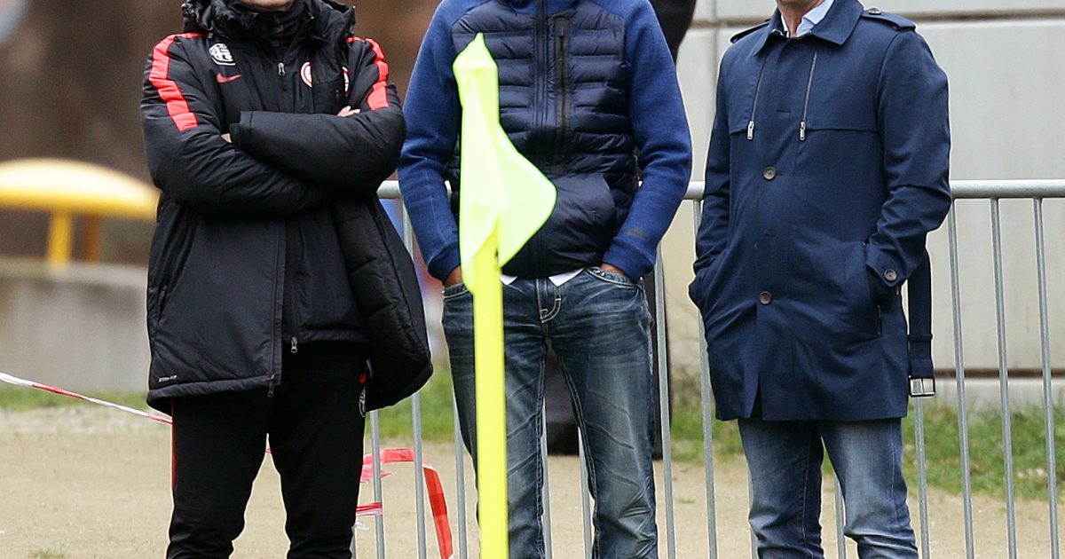  Bei der Eintracht ist für Spielerberater wie Roger Wittmann (re.) nur selten viel zu holen