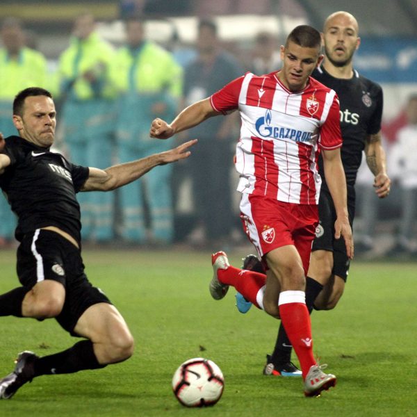 Für Dejan Joveljic soll die SGE ein Angebot abgegeben haben. (Foto: imago images / Aleksandar Djorovic)