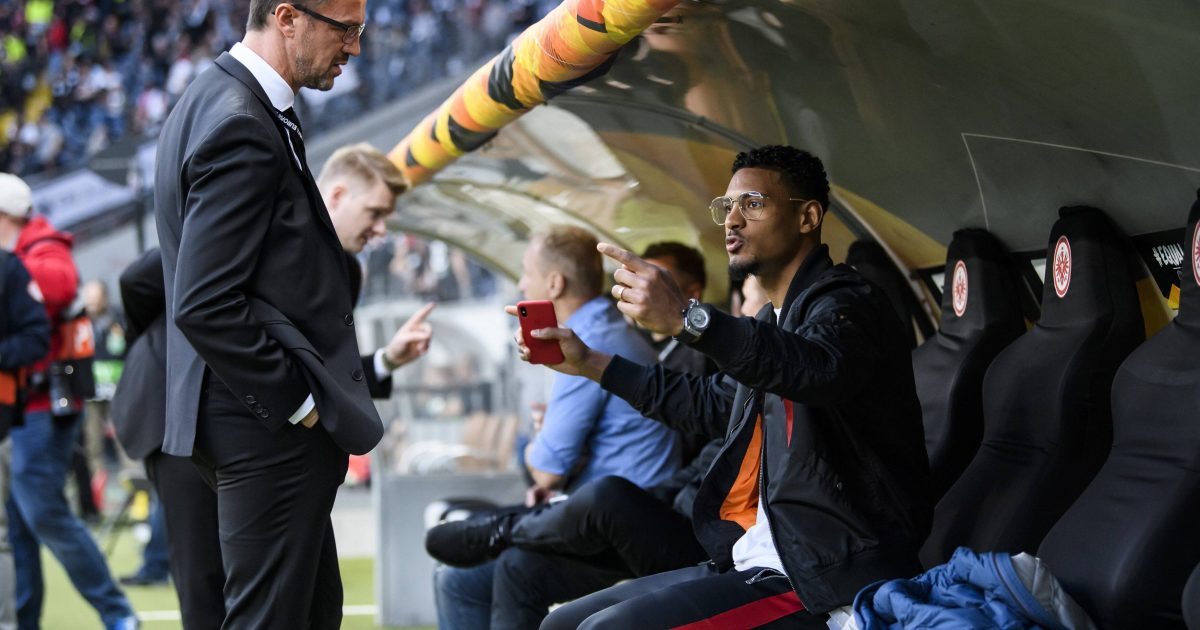Fredi Bobic (li.) und Sebastien Haller. (Bild: imago images / Jan Huebner)