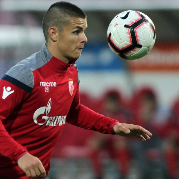  Dejan Joveljic freut sich auf die Eintracht. (Bild: imago images / Aleksandar Djorovic)