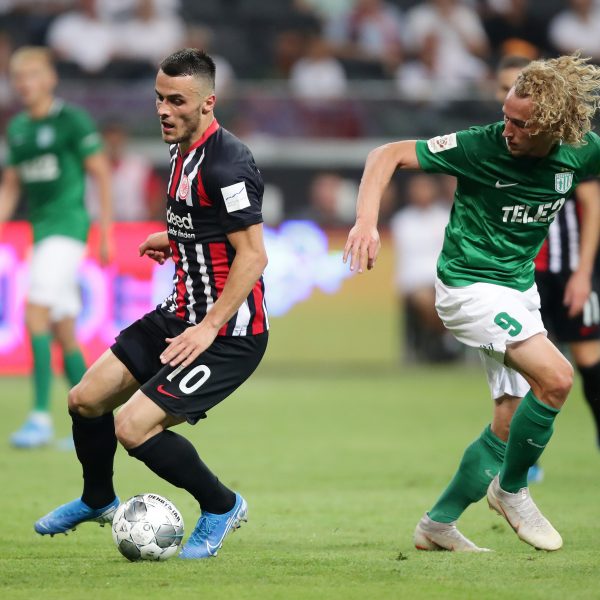  Filip Kostic zeigt sich in beachtlicher Frühform.