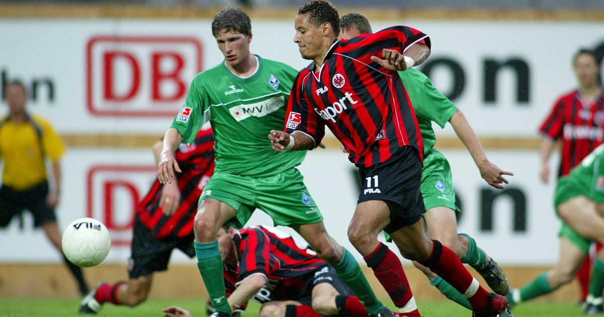  Jermaine Jones gegen Christian Beise beim letzten Pflichtspiel gegen die Mannheimer am 09. Mai 2003