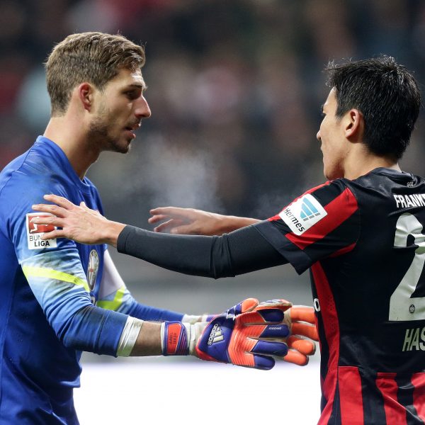  Kevin Trapp und Makoto Hasebe prallten gegen Union gegeneinander. (Foto: Rhode)