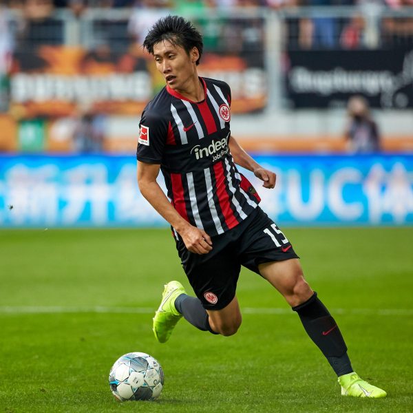  Wird auch gegen Arsenal kreatives Schaltzentrum sein - Daichi Kamada (Quelle: imago images / eu-images)