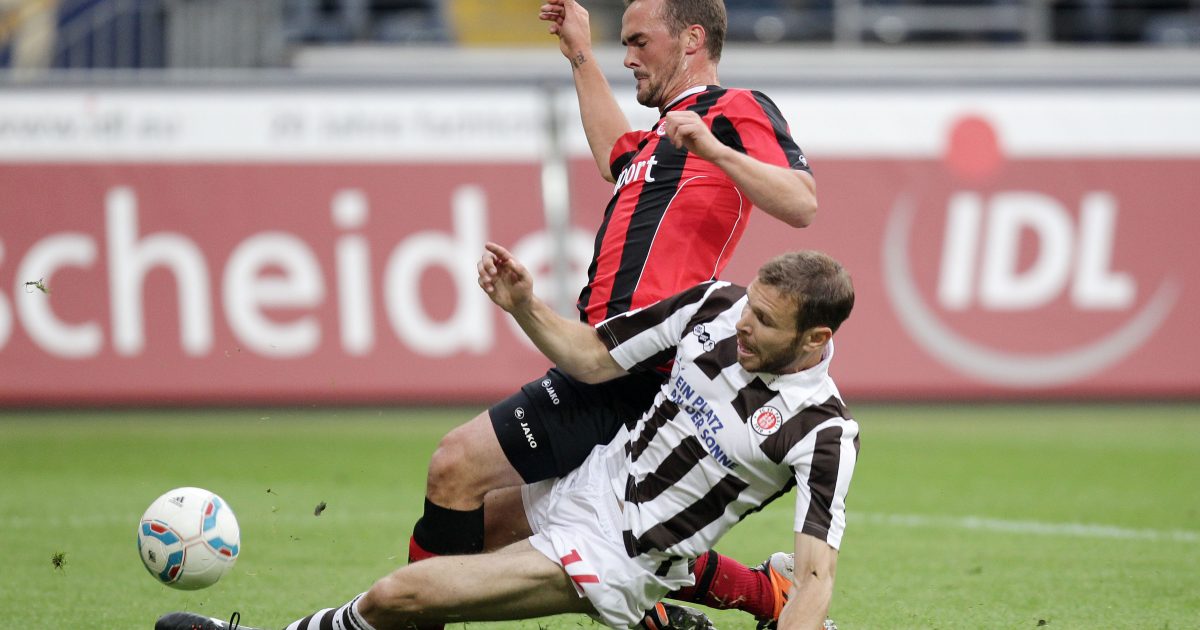  Lang lang ist's her - Beim letzten Zusammentreffen der Mannschaften stürmte noch Jimmy Hoffer für die SGE.