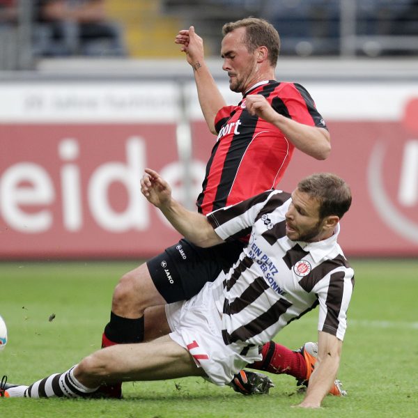  Lang lang ist's her - Beim letzten Zusammentreffen der Mannschaften stürmte noch Jimmy Hoffer für die SGE.