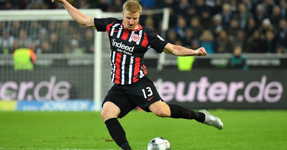 Die SGE konnte sich wieder auf die Torjäger-Qualitäten von M;artin Hinteregger verlassen (Foto: imago images / Eibner)