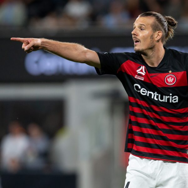  Teamkollegen holen sich bei Alex Meier oft einen Rat ab. (Bild: imago images / Icon SMI)