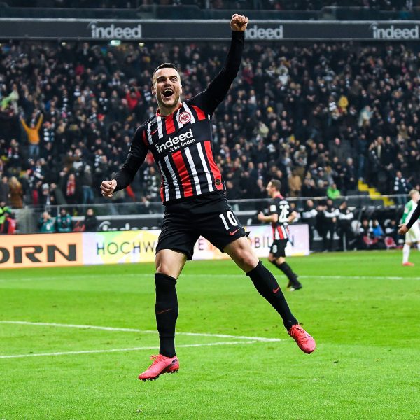  Filip Kostic avancierte mit zwei Torvorlagen und zwei Toren einmal mehr zum Matchwinner der Partie. (Bild: imago-images / Jan Huebner)