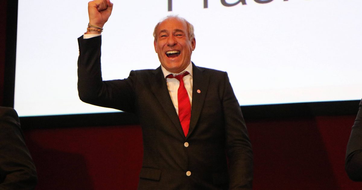  SGE-Präsident Peter Fischer freut sich über so viele Mitglieder wie noch nie. (Bild: imago images / Hartenfelser)