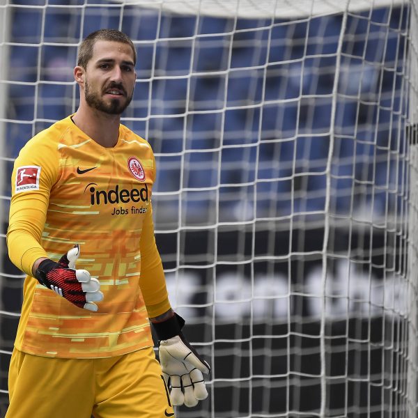  Eintracht Keeper Kevin Trapp konnte nicht zufrieden mit dem Spiel seiner Mannschaft gegen Gladbach sein. (Quelle: imago/ Poolfoto)