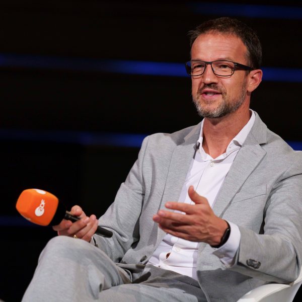  Fredi Bobic zu Gast im Aktuellen Sportstudio. (Foto: imago images / Martin Hoffmann)