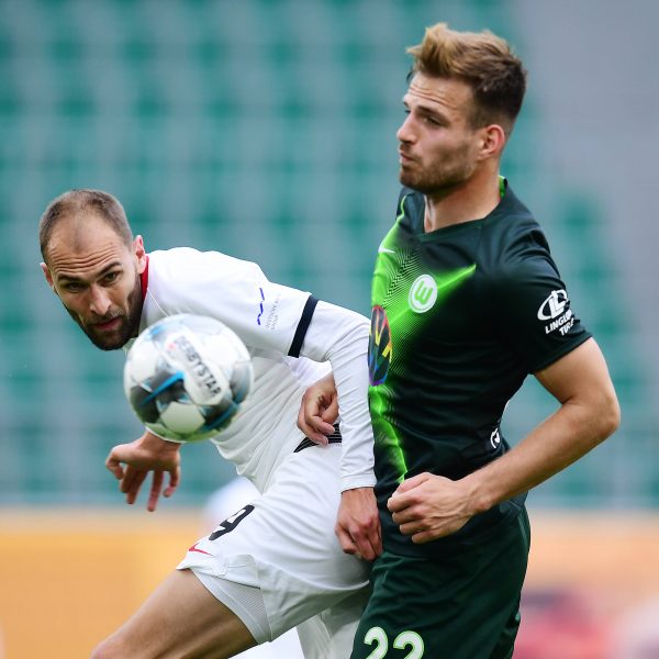 Dost spielte mit Köpfchen und legte das 2:1 per Kopf vor