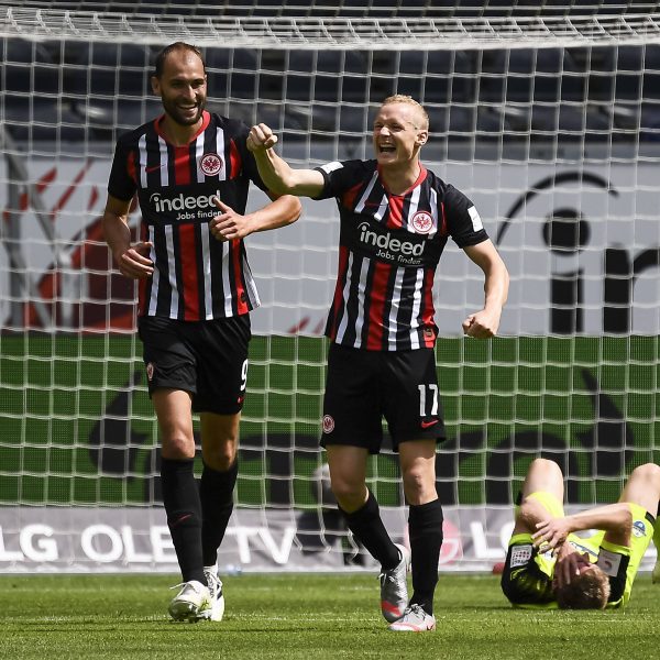  Sebastian Rode freut sich über seinen Treffer zum 1:0 (Foto: Imago Images / Poolfoto)
