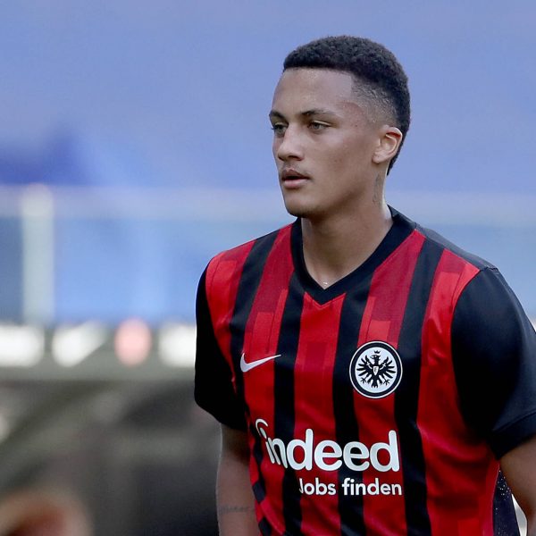  Tuta will mit der SGE den nächsten Karriereschritt machen. (Bild: imago images / osnapix)