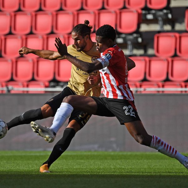  Goncalo Paciencia ging für die SGE in der ersten Halbzeit in Eindhoven auf Torejagd. (Bild: imago images / Jan Huebner)