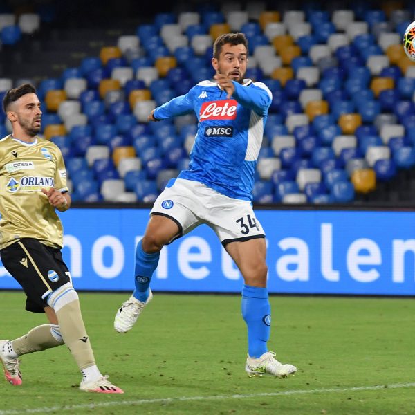 Amin Younes (rechts) wird neuer Spieler von Eintracht Frankfurt. (Foto: Imago images / Insidefoto)