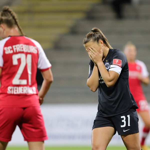  Ein Spiel zum Vergessen: Die SGE-Frauen verlieren gegen Freiburg. (Bild: imago images / Kessler-Sportfotografie)
