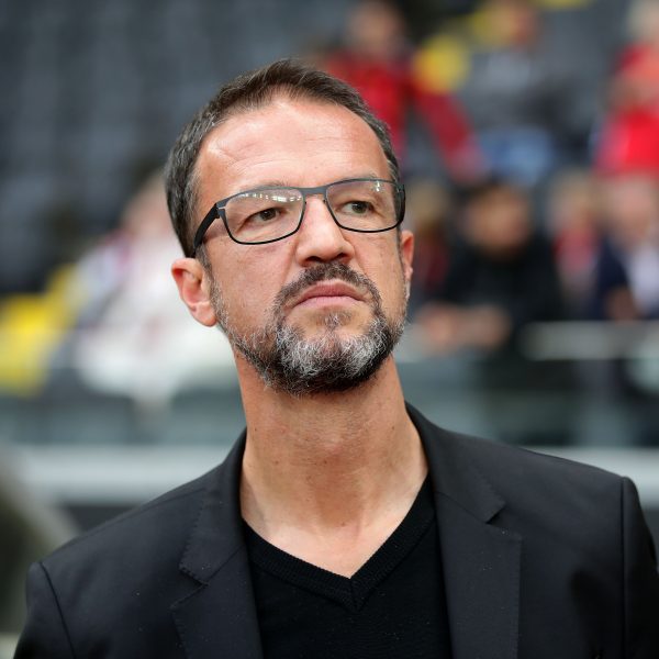  Fredi Bobic blickt optimistisch nach vorne, weiß aber auch um die Gefahren der Pandemie. (Bild: Heiko Rhode)