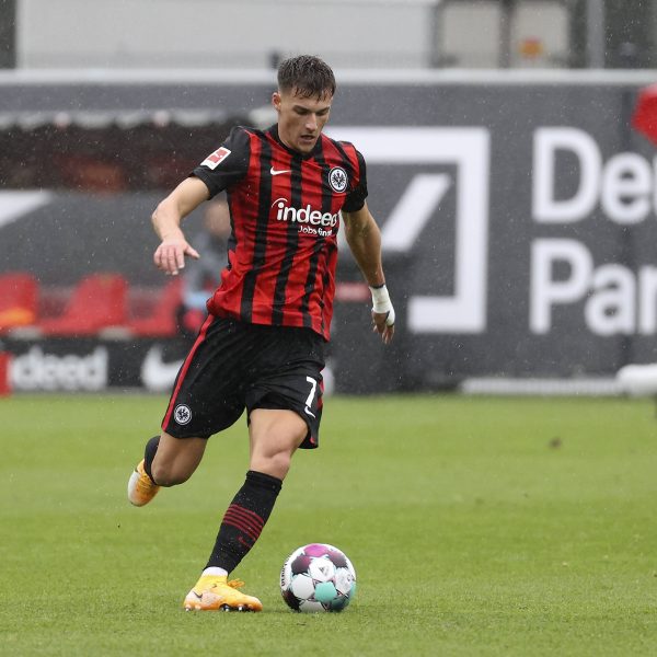  Zumindest in der ersten Hälfte ein Aktivposten - Neuzugang Ajdin Hrustic (Quelle: imago images / HMB-Media)