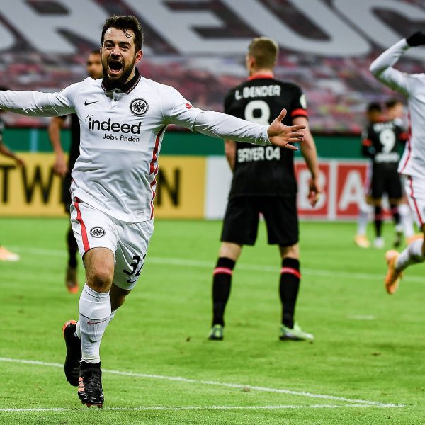  Amin Younes bejubelt seinen 1:0-Führungstreffer. (Bild: imago images)