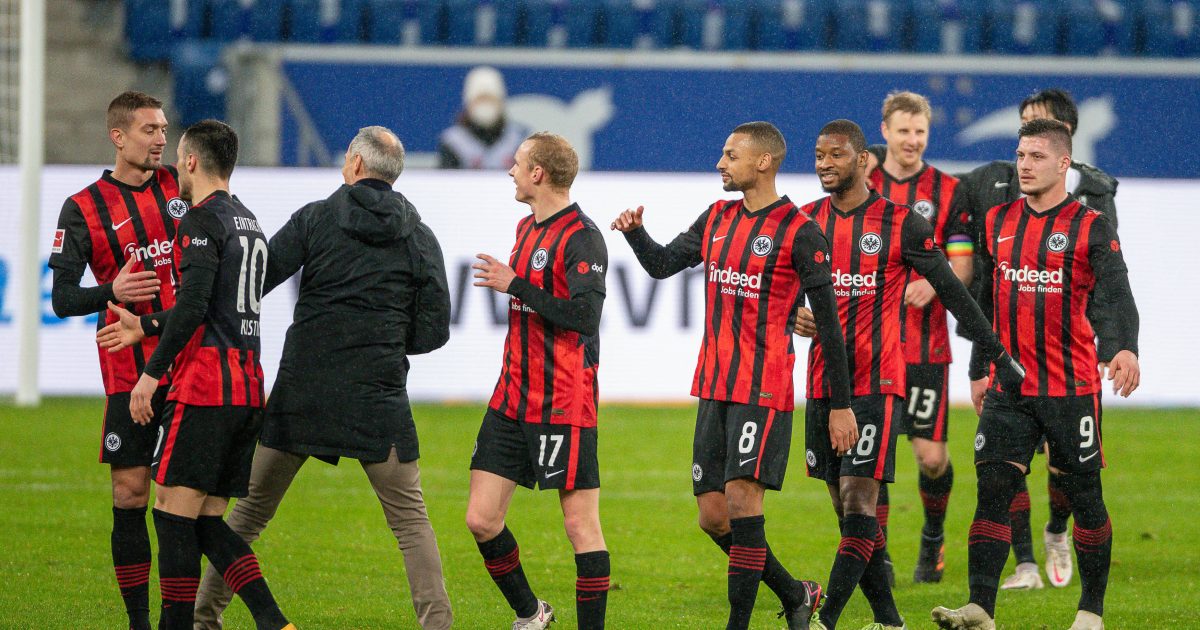 Gute Laune bei der Eintracht nach dem erfolgreichen Auftritt gegen Hoffenheim. Bild: (IMAGO / Eibner)
