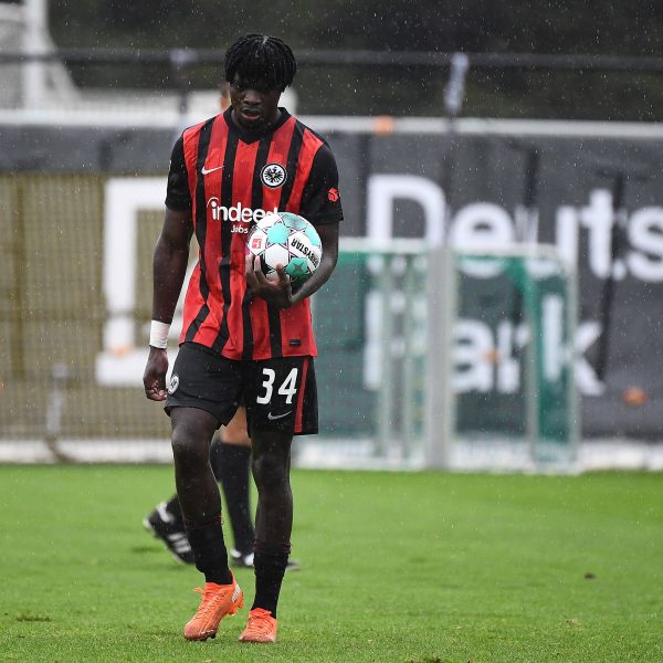  Jabez Makanda fällt für die restliche Saison aus. (Foto: IMAGO / Jan Huebner)