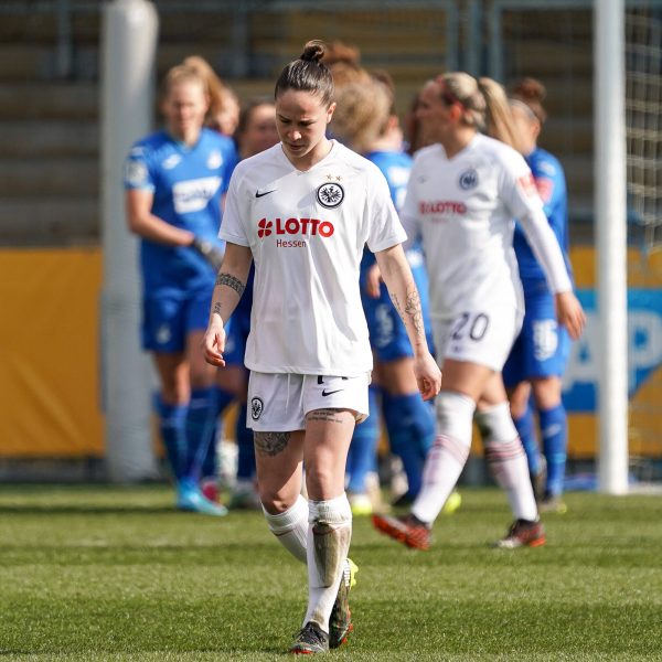  Géraldine Reuteler wird der SGE für sehr lange Zeit fehlen. (Bild: IMAGO / foto2press)