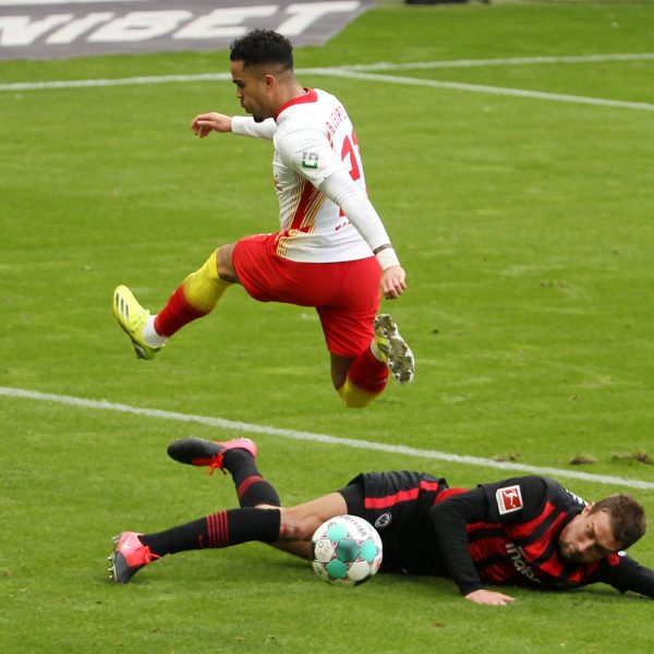  Stefan Ilsanker rackerte und grätschte. (Foto: IMAGO / Karina Hessland)