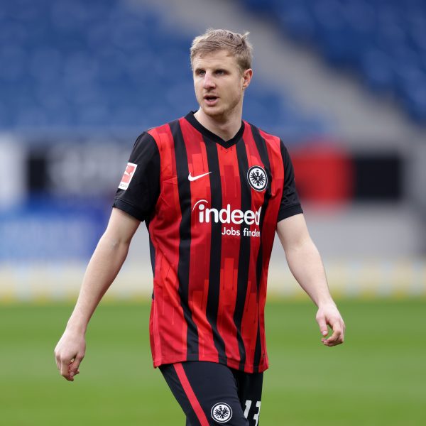  Martin Hinteregger nahm die Eintracht-Anhänger in Schutz. (Foto: Heiko Rhode)