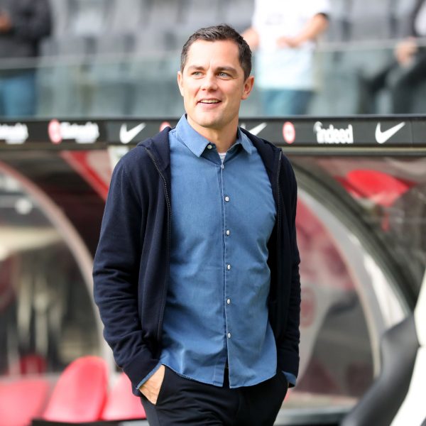  Marcel Schäfer ist seit 2018 bei den Wölfen Sportdirektor. (Foto: IMAGO / regios24)