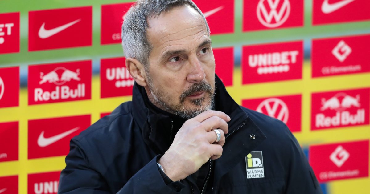  Ein Fragezeichen über der Zukunft von Adi Hütter (Quelle: IMAGO / Christian Schroedter)