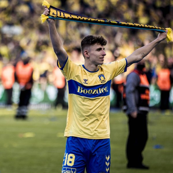  Jesper Lindström spielte zuletzt bei Bröndby IF. (Bild: IMAGO / Gonzales Photo)