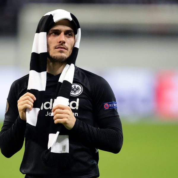  Ein Held auf Abwegen - Filip Kostic streikt. (Quelle: Foto Rhode)