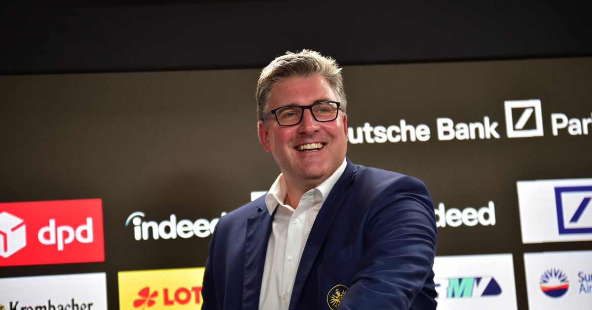 Axel Hellmann ist ein großer Fan der Frauen-Profis. (Bild: IMAGO / Jan Huebner)