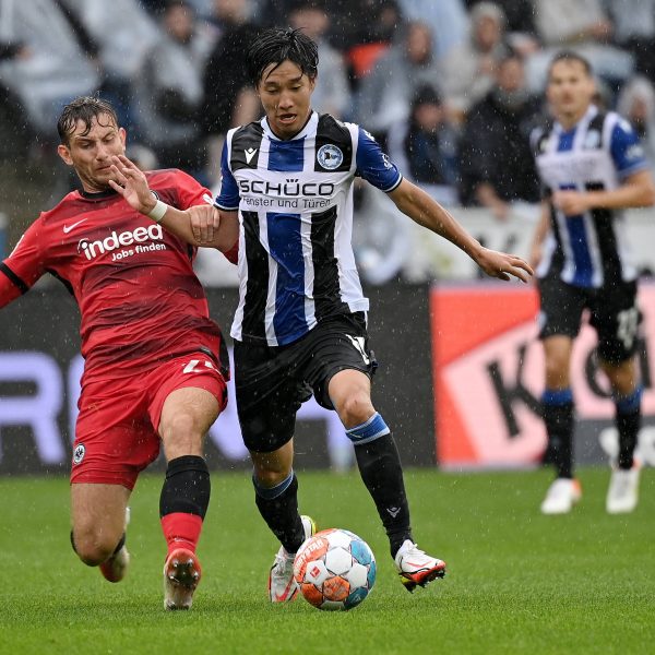  Die Eintracht musste sich den Punkt in Bielefeld hart erkämpfen. (Bild: IMAGO / Ulrich Hufnagel)