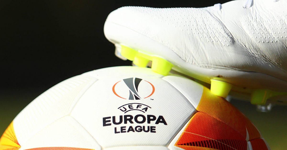 Der Ball wird aller Wahrscheinlichkeit rollen heute Abend im Waldstadion. (Foto: IMAGO / Eibner)