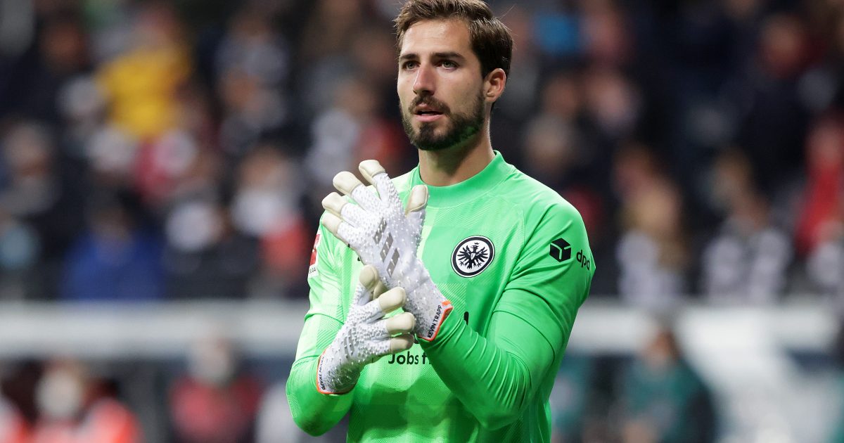  Kevin Trapp appelliert an die Kollegen mehr miteinander zu sprechen. (Foto: Heiko Rhode)